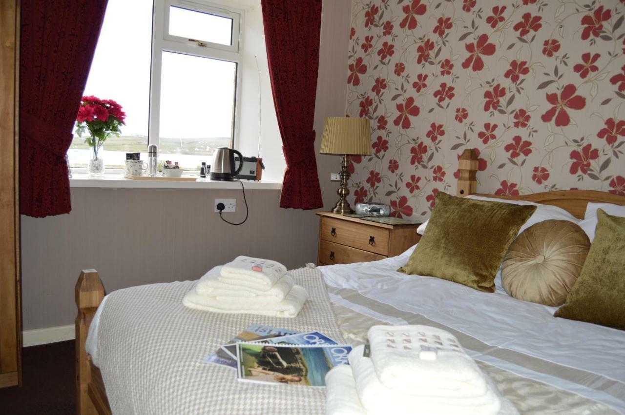 Ayre Of Cara Bed & Breakfast Pierowall Exteriör bild